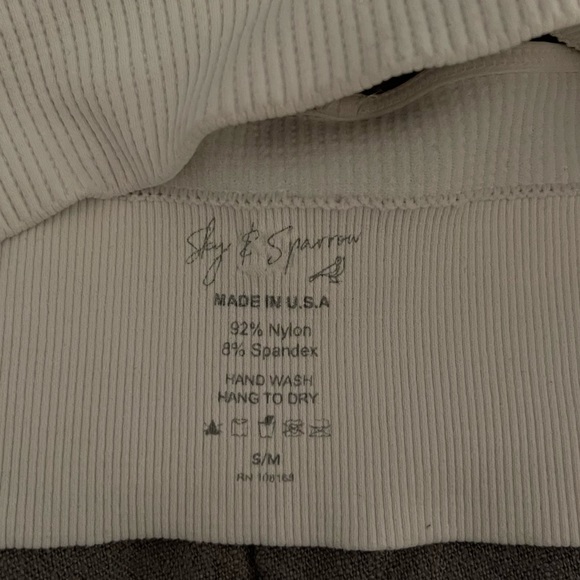 Tilly’s White Top - Picture 5 of 5